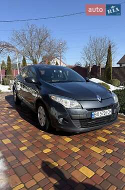 Хэтчбек Renault Megane 2011 в Смеле