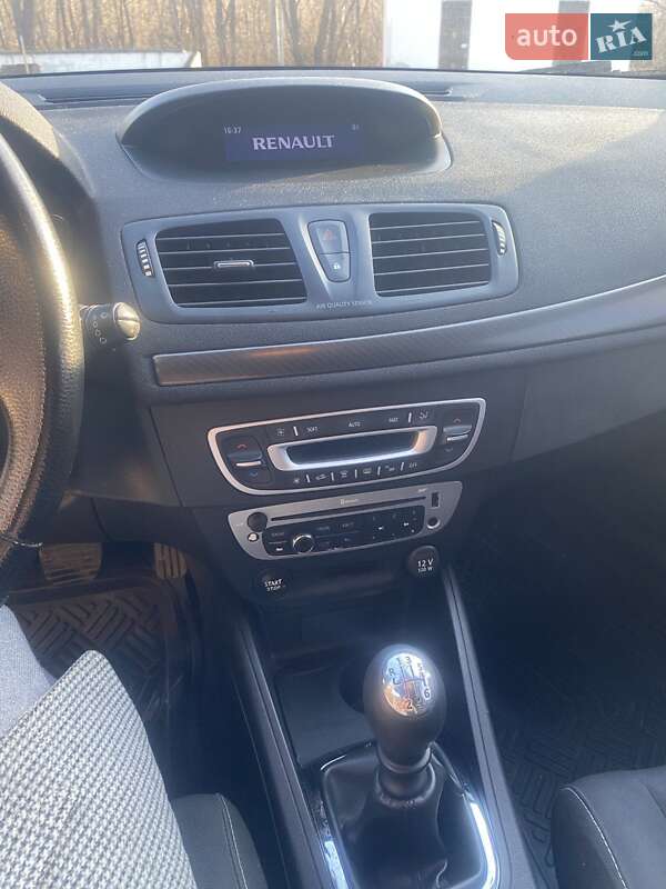 Универсал Renault Megane 2013 в Косове