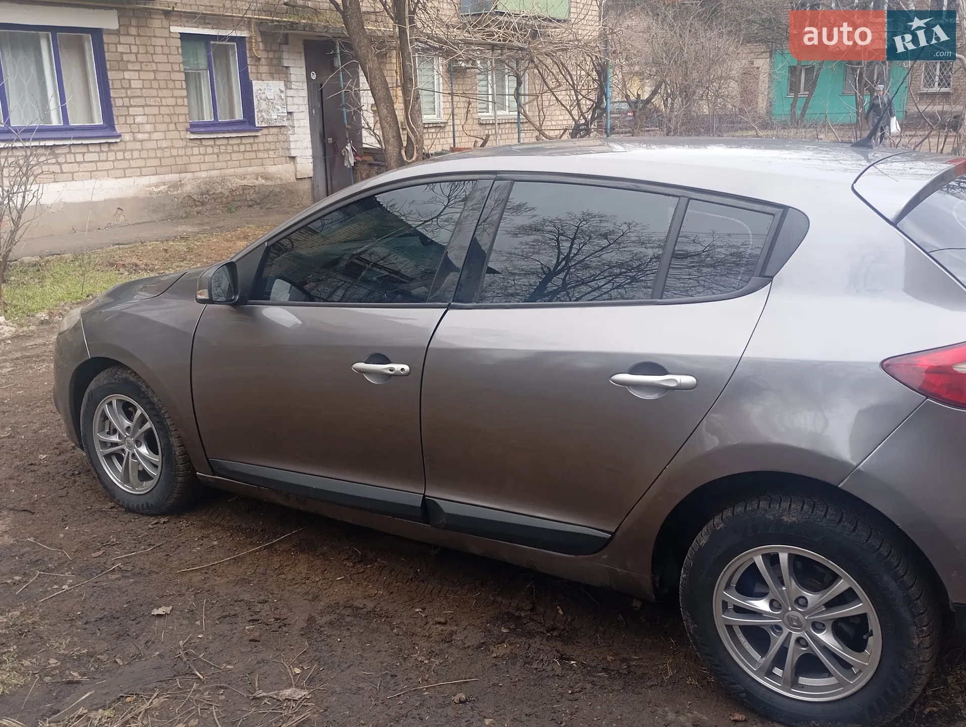 2010 Renault Megane - мініатюра 17