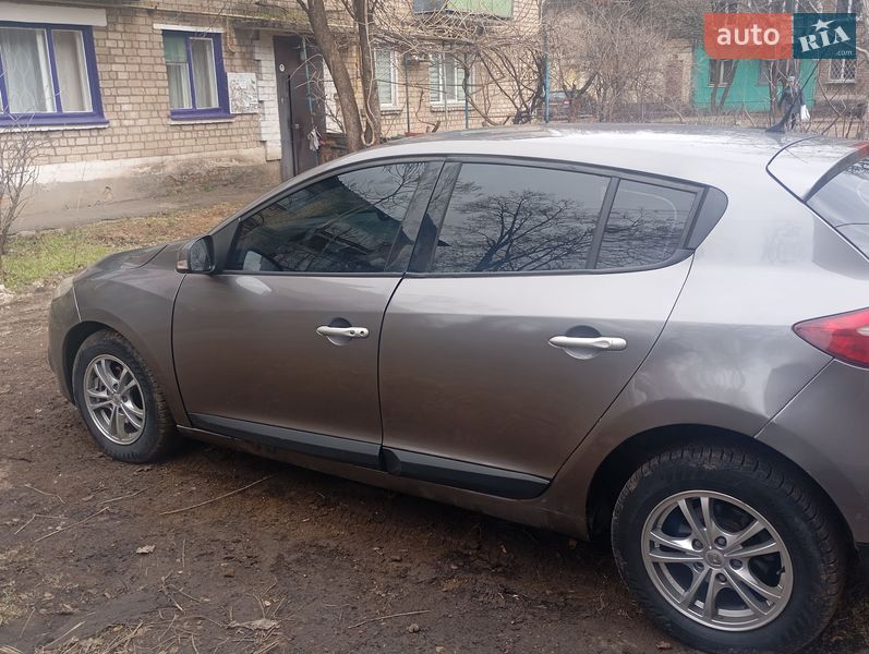 Хэтчбек Renault Megane 2010 в Кривом Роге