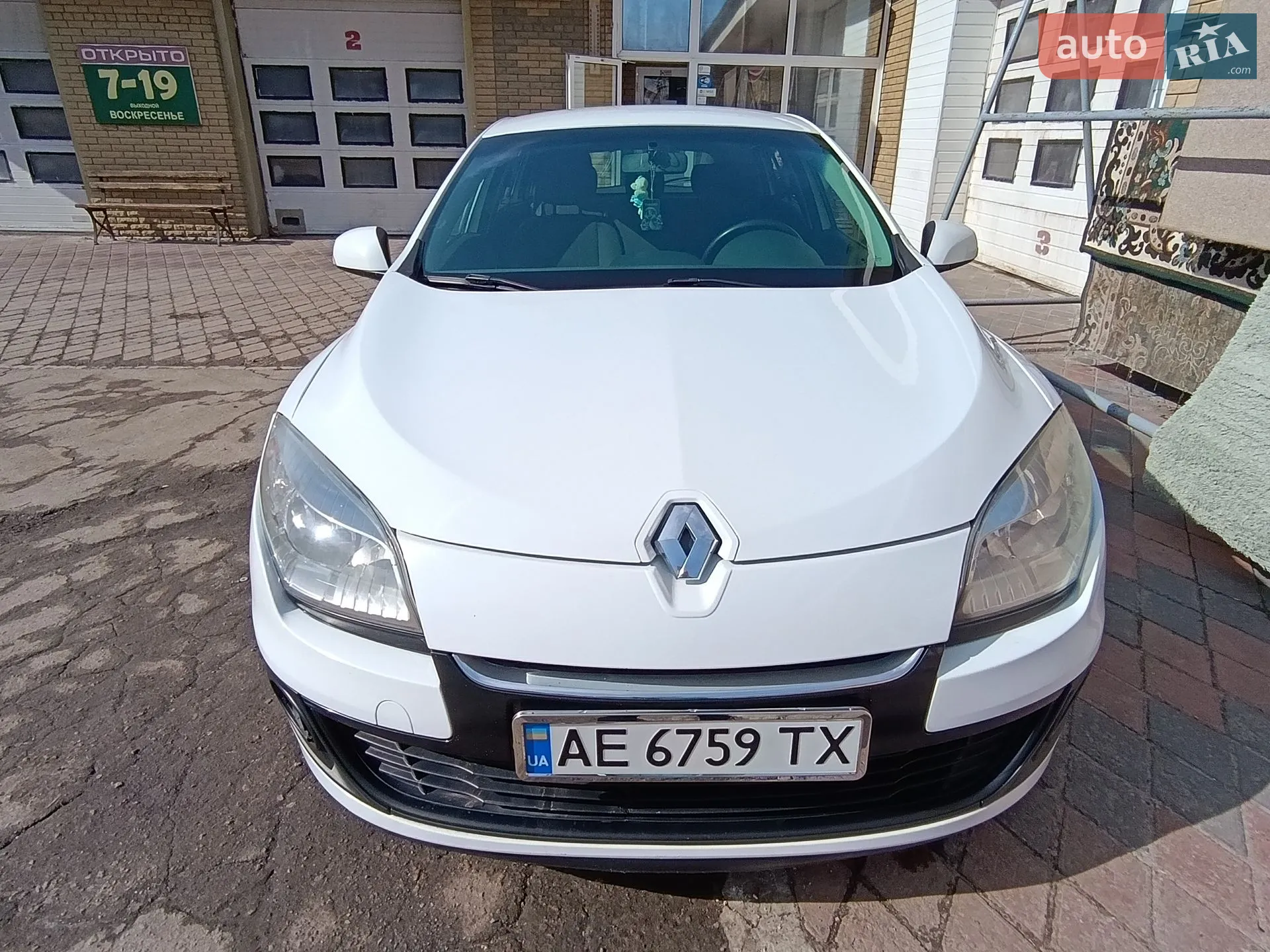 2012 Renault Megane - мініатюра 2