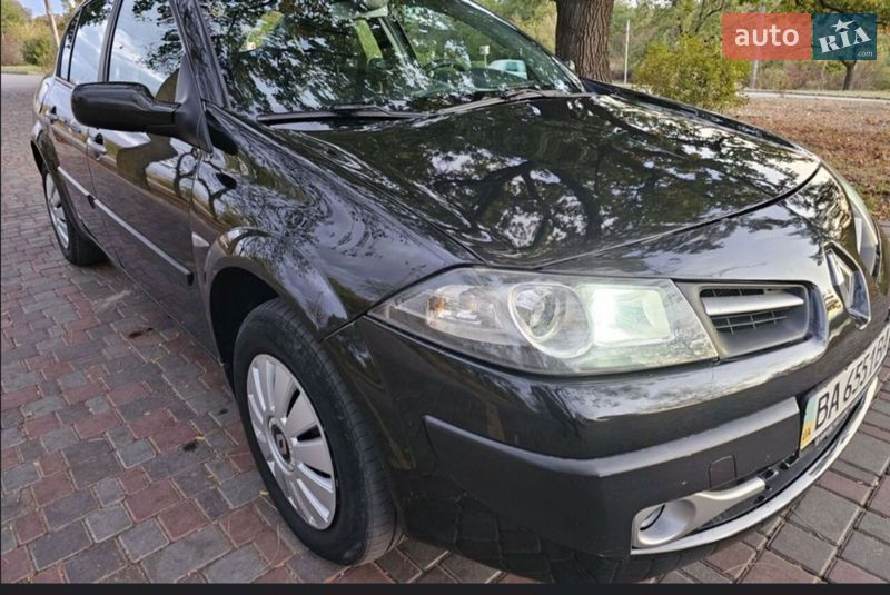 Седан Renault Megane 2009 в Кропивницком