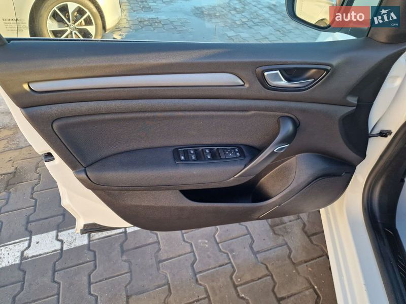 Универсал Renault Megane 2021 в Виннице фото 20 Универсал Renault Megane 2021 в Виннице