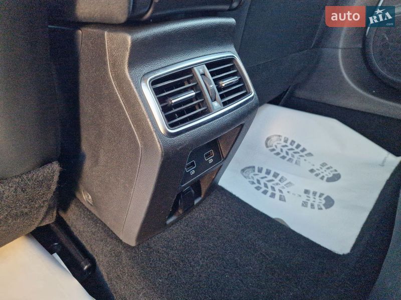 Универсал Renault Megane 2021 в Виннице фото 35 Универсал Renault Megane 2021 в Виннице