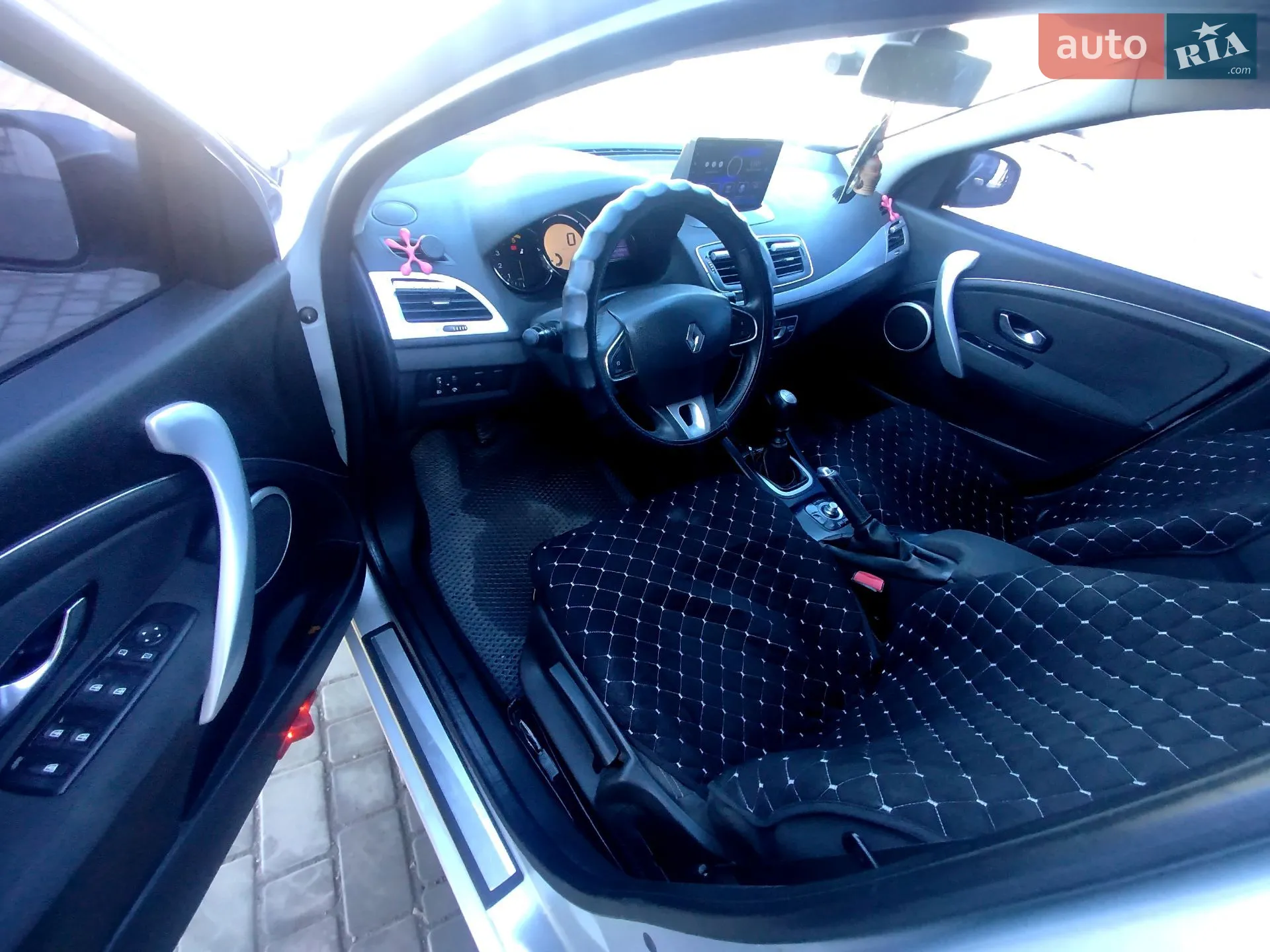 2011 Renault Megane - мініатюра 26