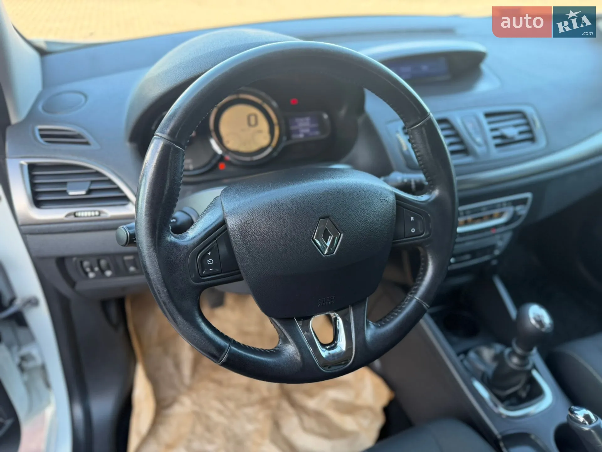 2014 Renault Megane - мініатюра 27