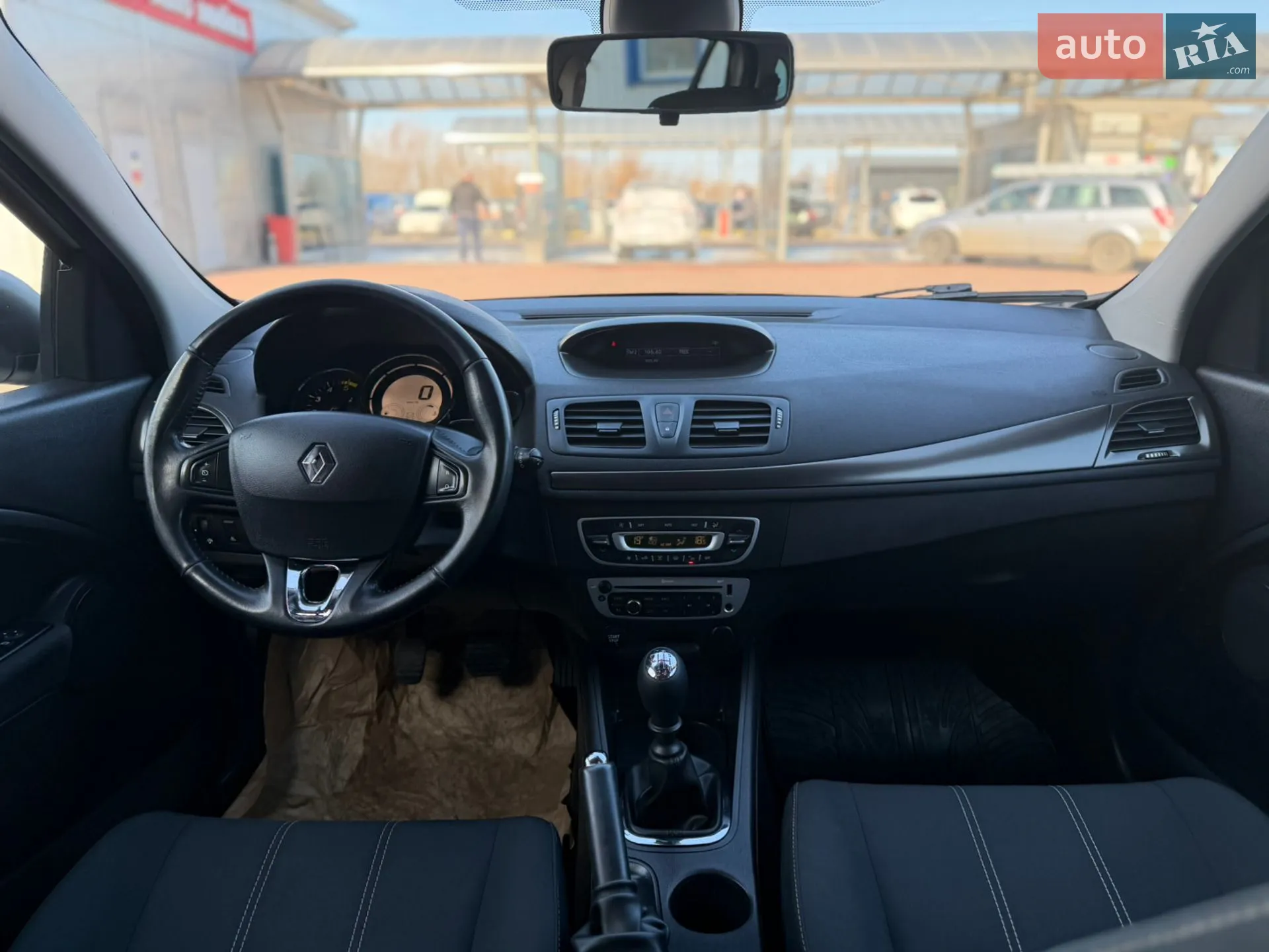 2014 Renault Megane - мініатюра 39