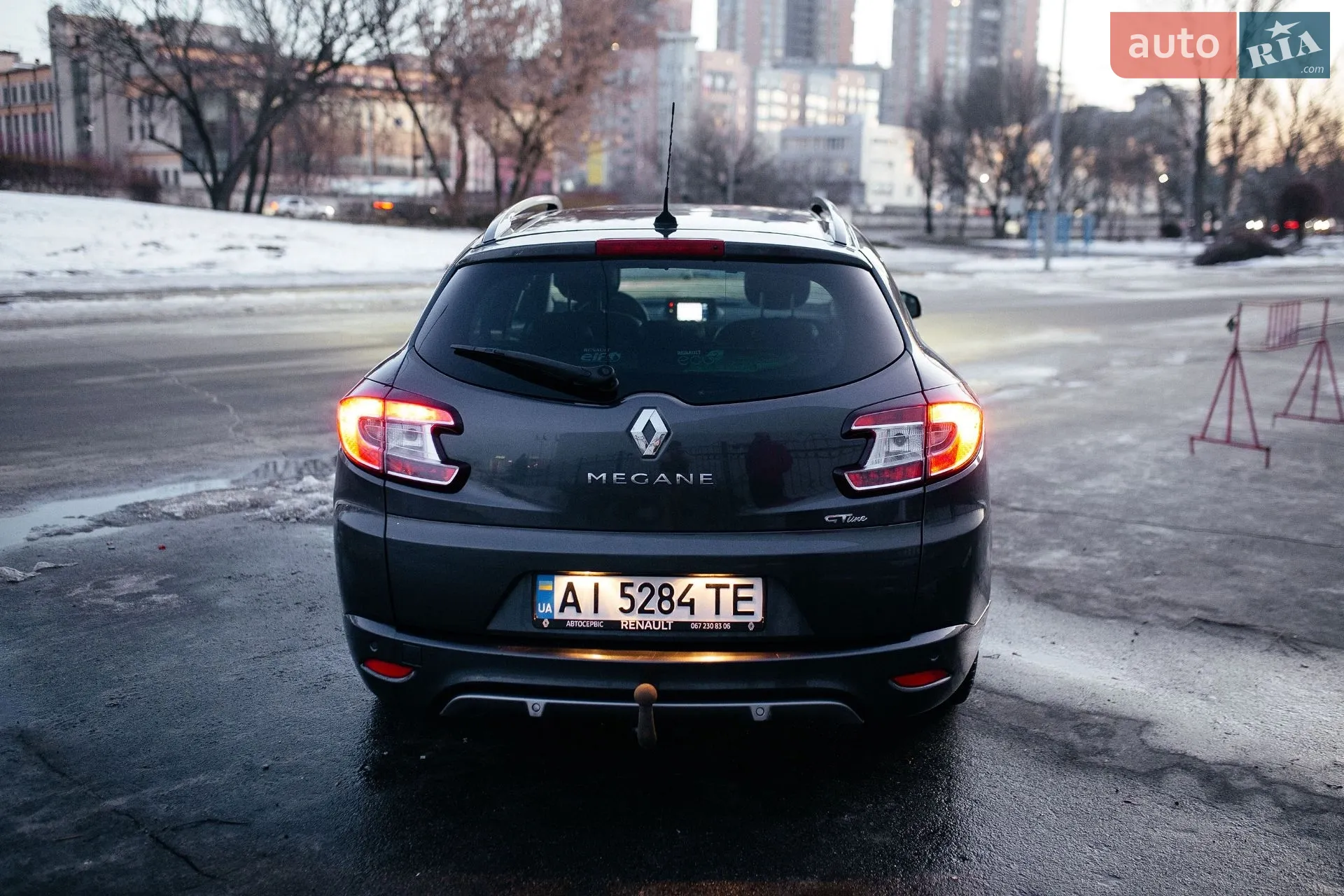 2010 Renault Megane - мініатюра 17