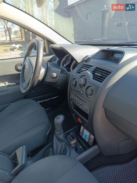 Универсал Renault Megane 2004 в Золочеве