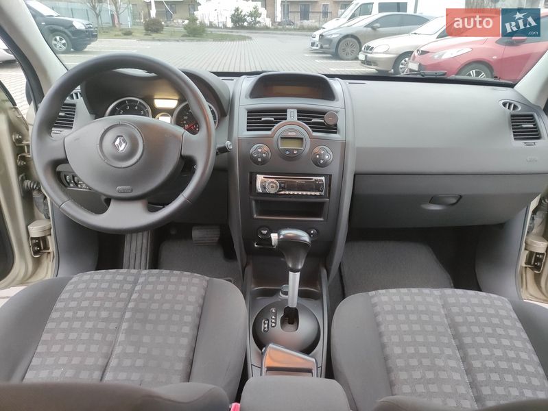 Хэтчбек Renault Megane 2006 в Луцке
