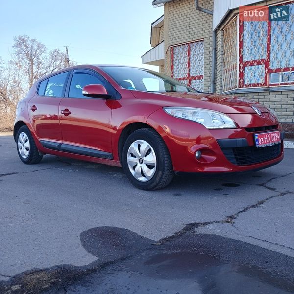 Хэтчбек Renault Megane 2009 в Хороле