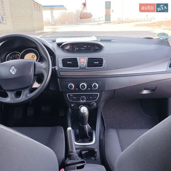 Хэтчбек Renault Megane 2009 в Хороле