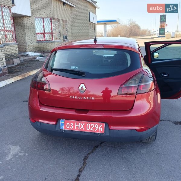 Хэтчбек Renault Megane 2009 в Хороле