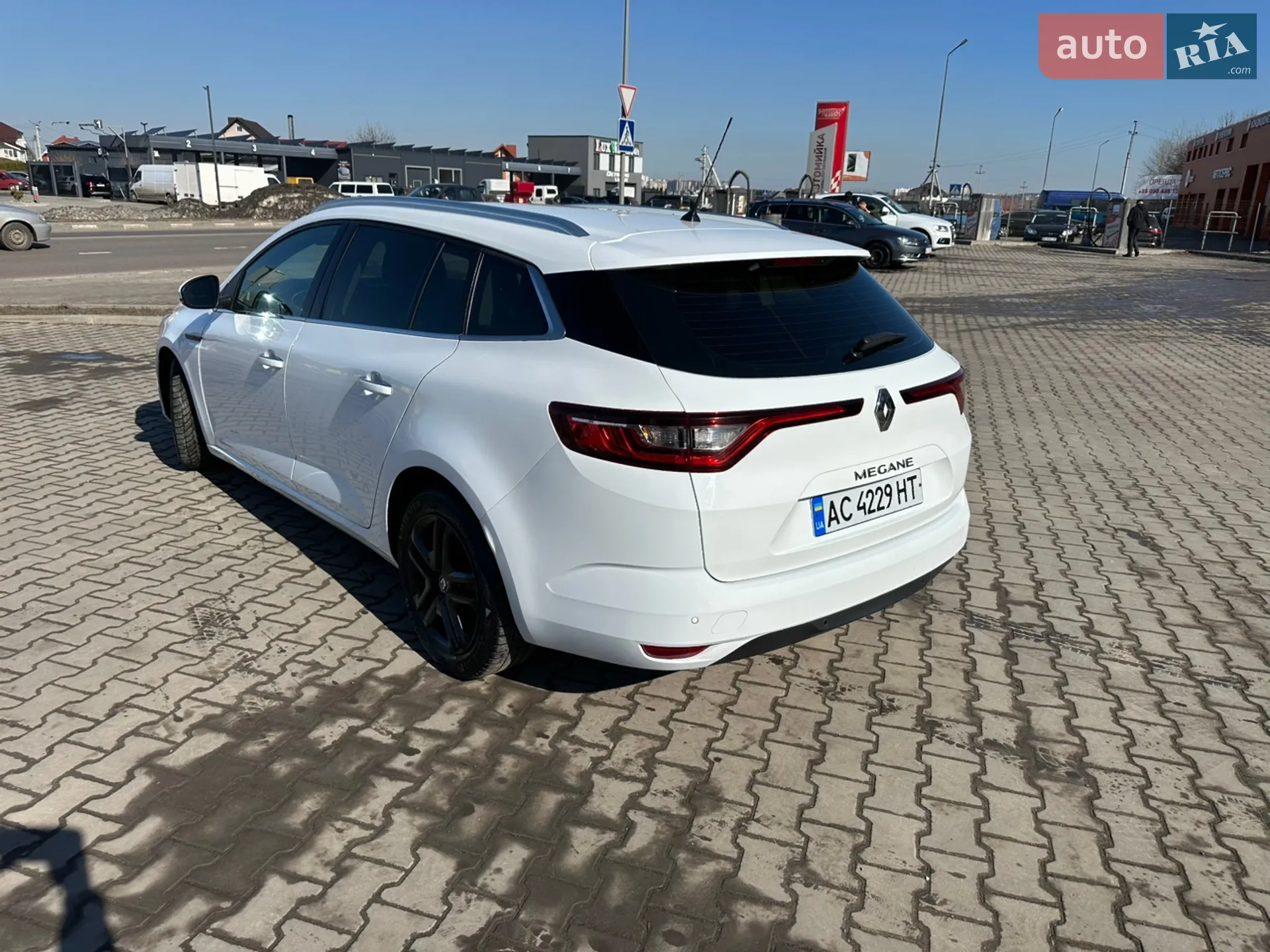 2017 Renault Megane - мініатюра 12