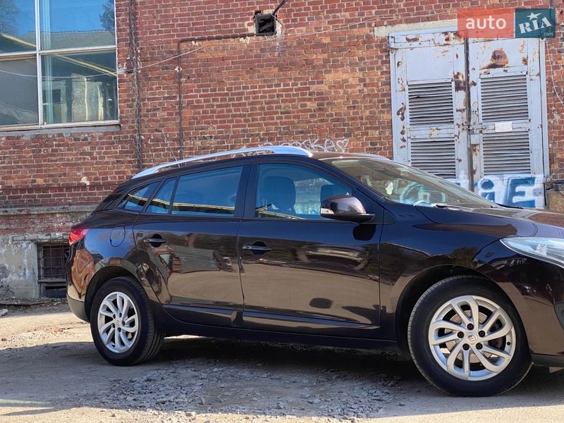 Универсал Renault Megane 2013 в Львове