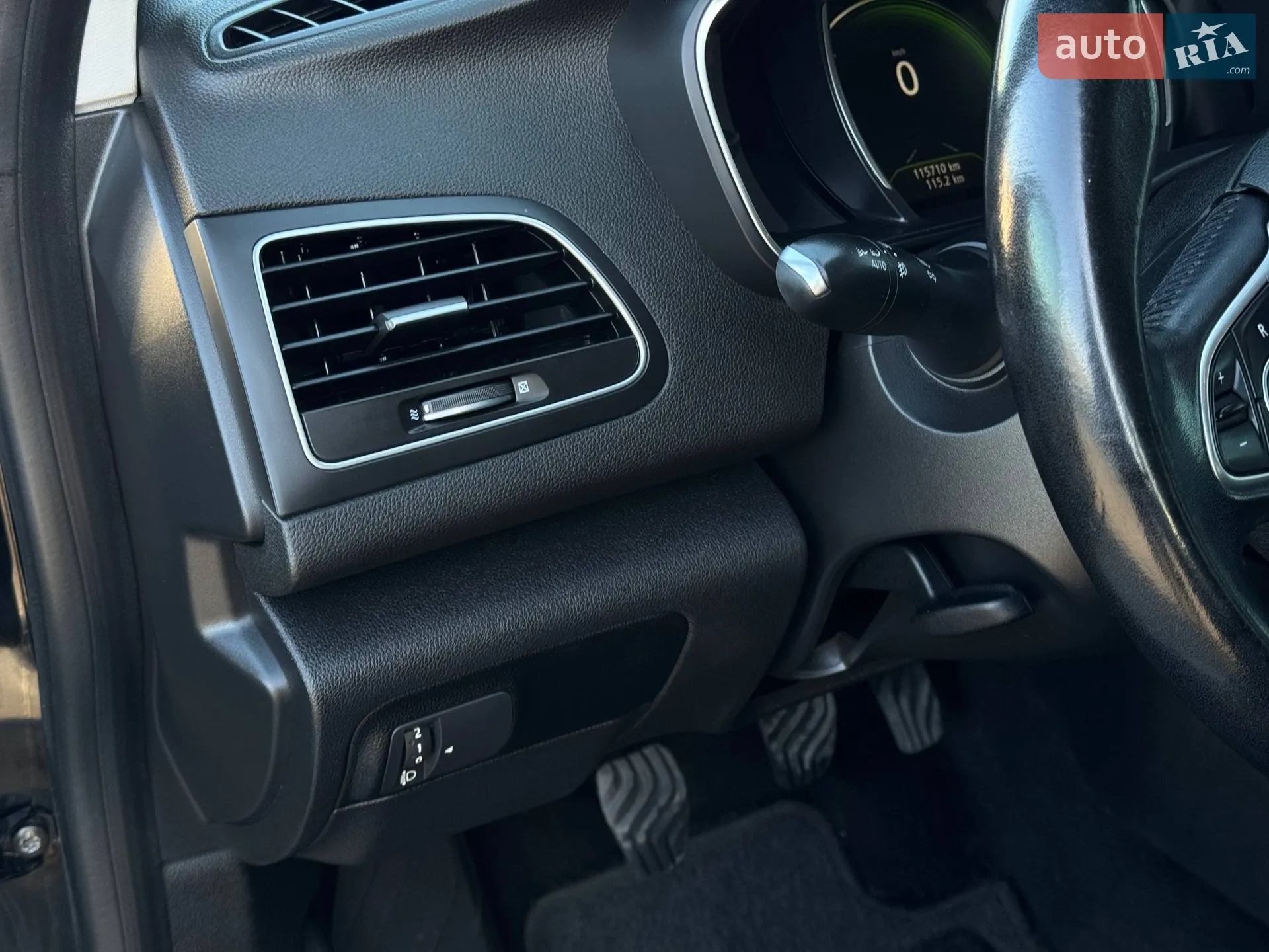 2016 Renault Megane - мініатюра 26