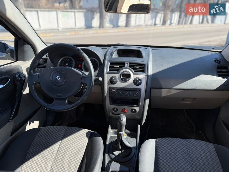 Хэтчбек Renault Megane 2005 в Киеве