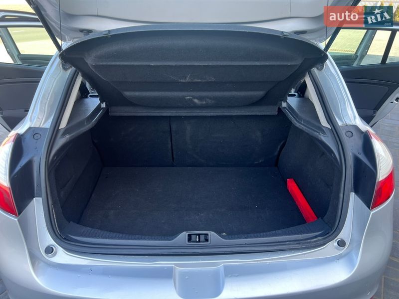 Хэтчбек Renault Megane 2010 в Луцке