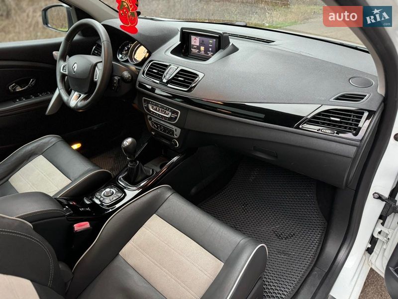 Універсал Renault Megane 2012 в Дніпрі
