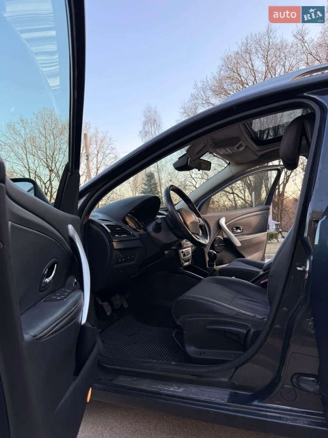 2012 Renault Megane - мініатюра 9