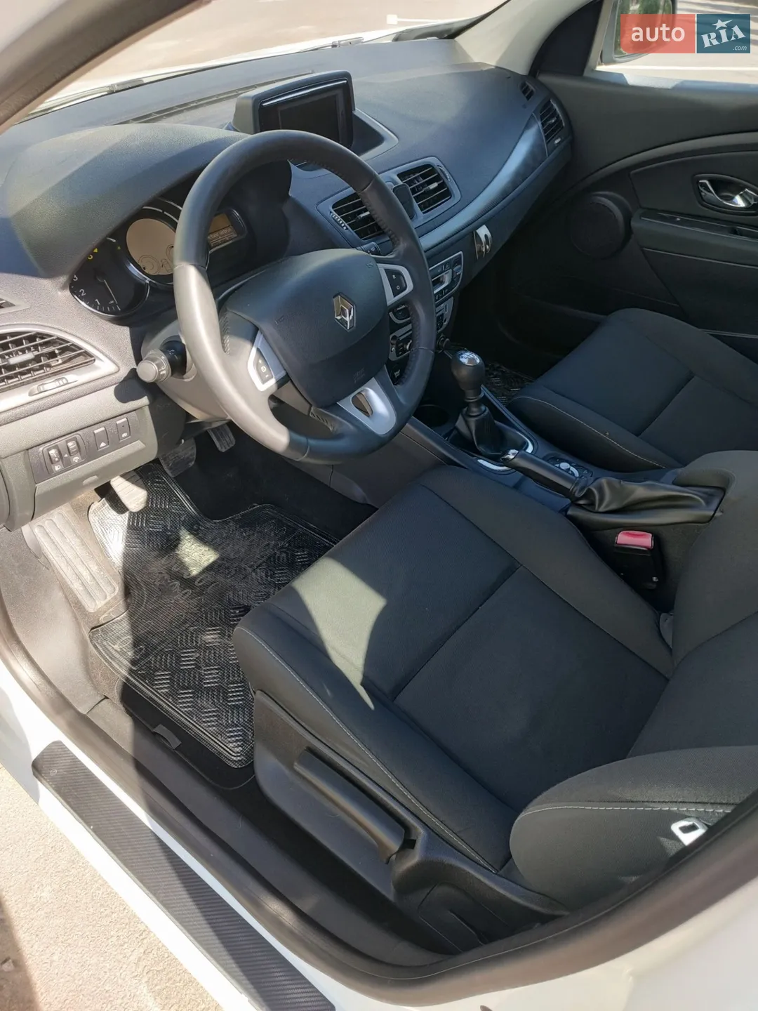 2012 Renault Megane - мініатюра 15