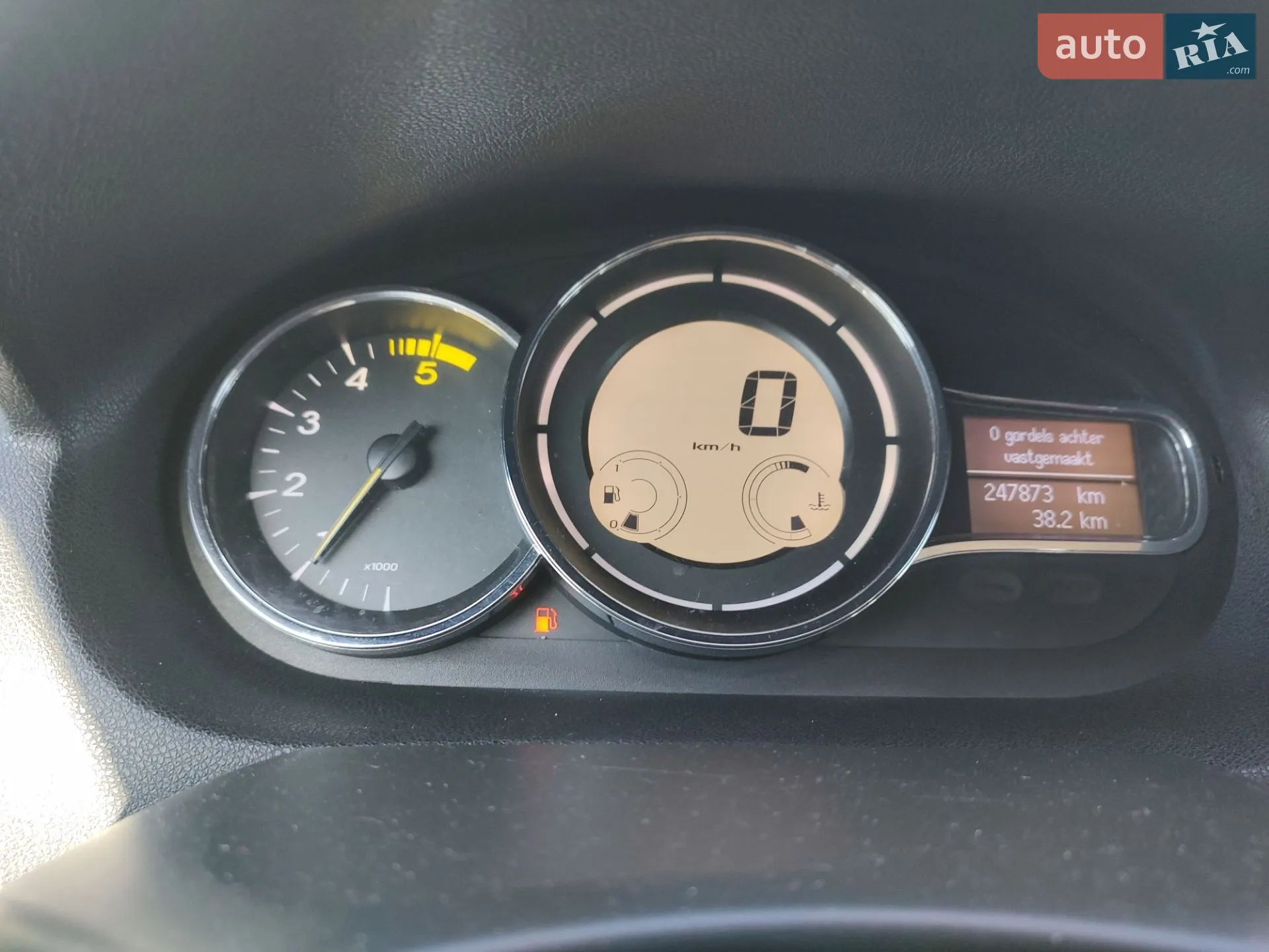 2012 Renault Megane - мініатюра 24