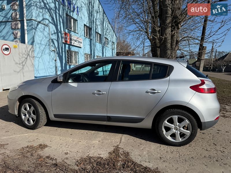 Хэтчбек Renault Megane 2011 в Киеве