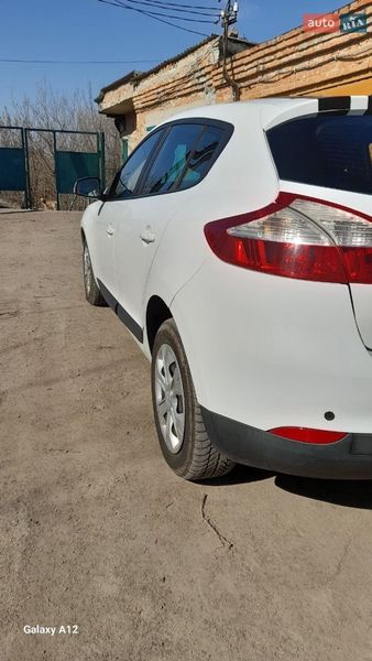 Хэтчбек Renault Megane 2010 в Первомайске