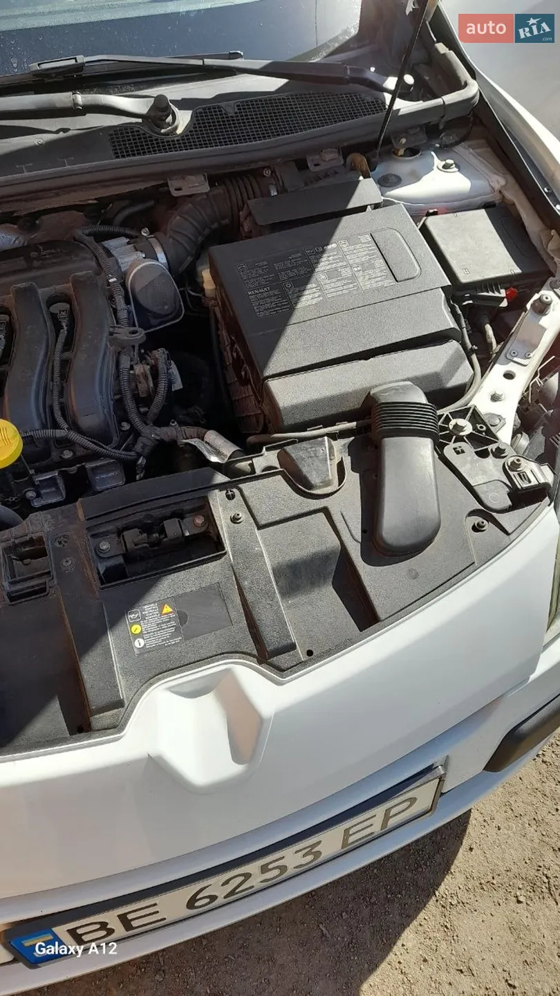 2010 Renault Megane - мініатюра 18