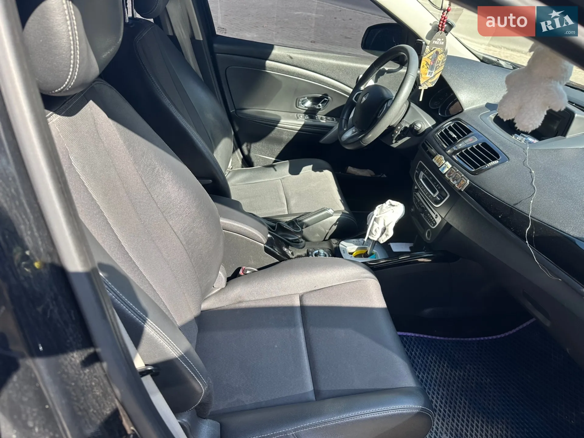 2012 Renault Megane - мініатюра 24