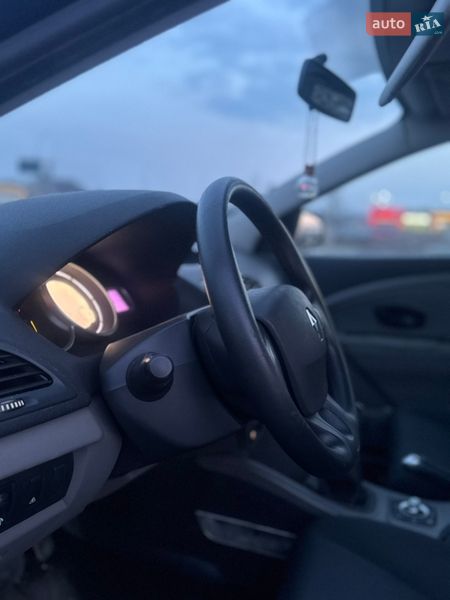 Хэтчбек Renault Megane 2011 в Радивилове