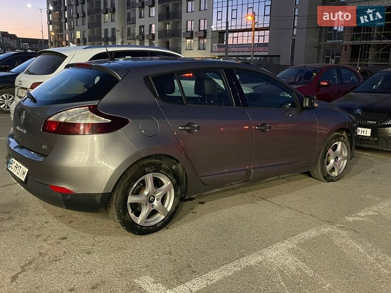 Хетчбек Renault Megane 2015 в Львові