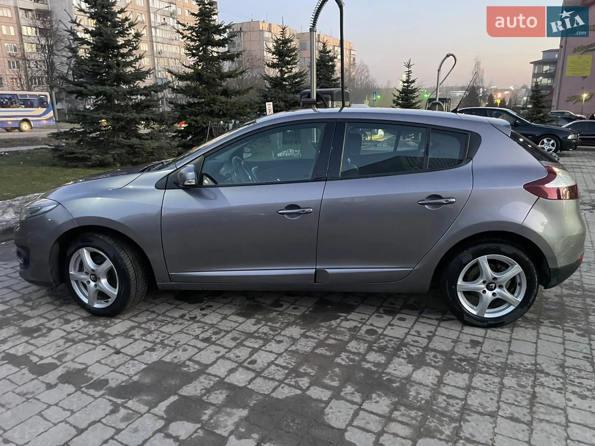 2015 Renault Megane - мініатюра 12