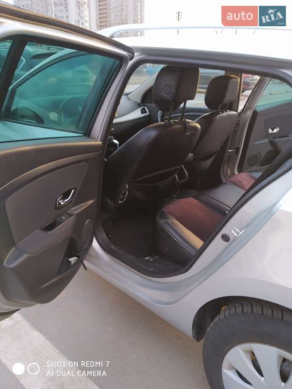 Универсал Renault Megane 2013 в Киеве