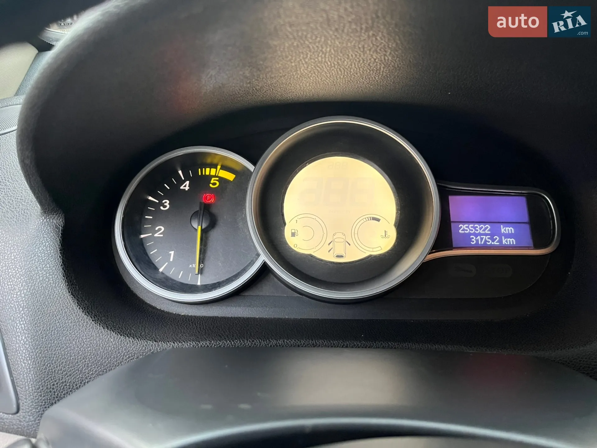 2010 Renault Megane - мініатюра 47