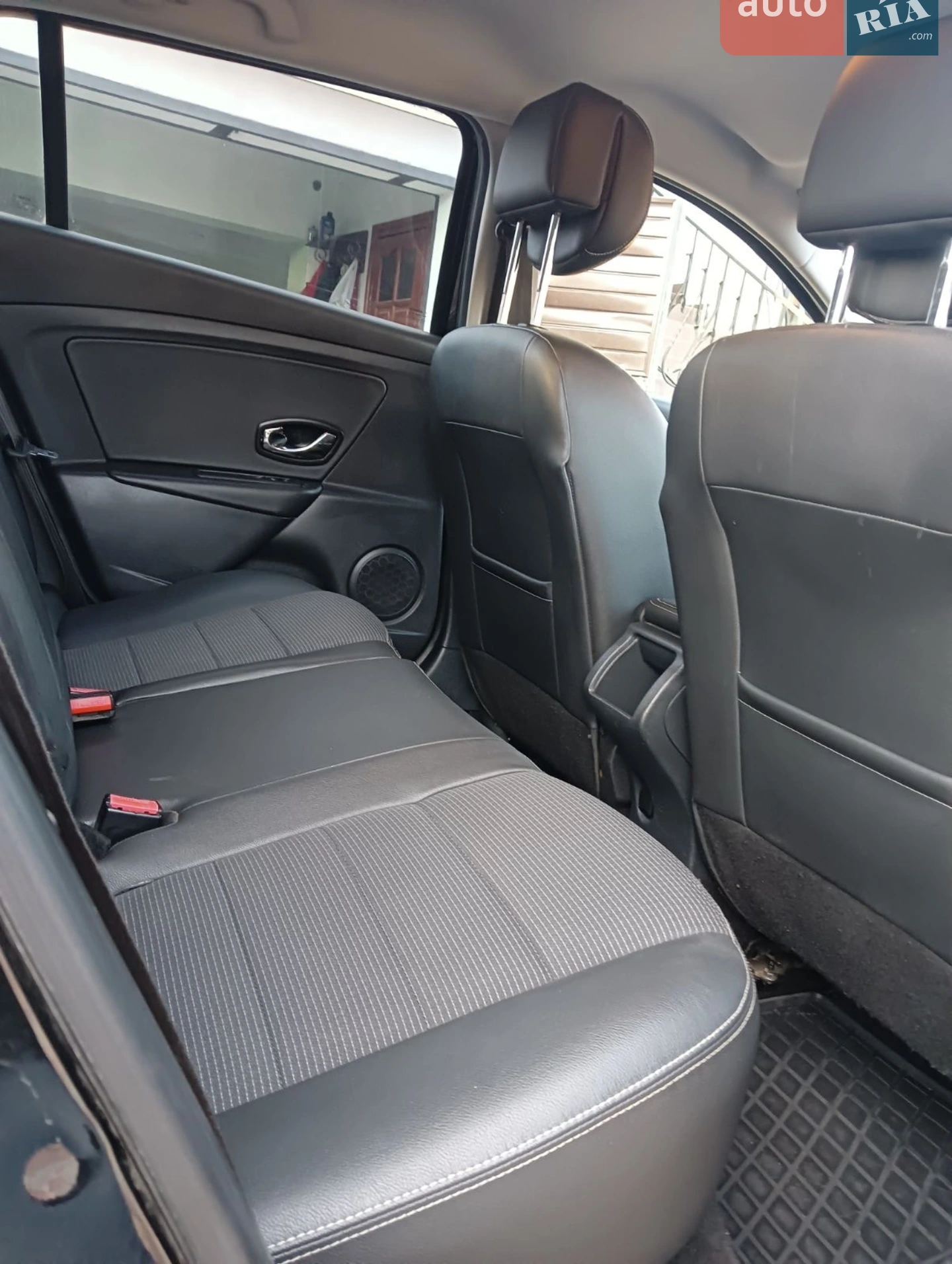 2012 Renault Megane - мініатюра 14
