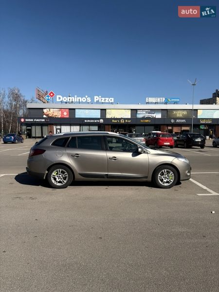 Универсал Renault Megane 2010 в Киеве