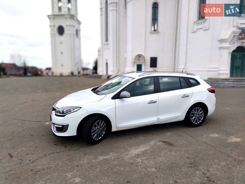 Универсал Renault Megane 2015 в Киеве
