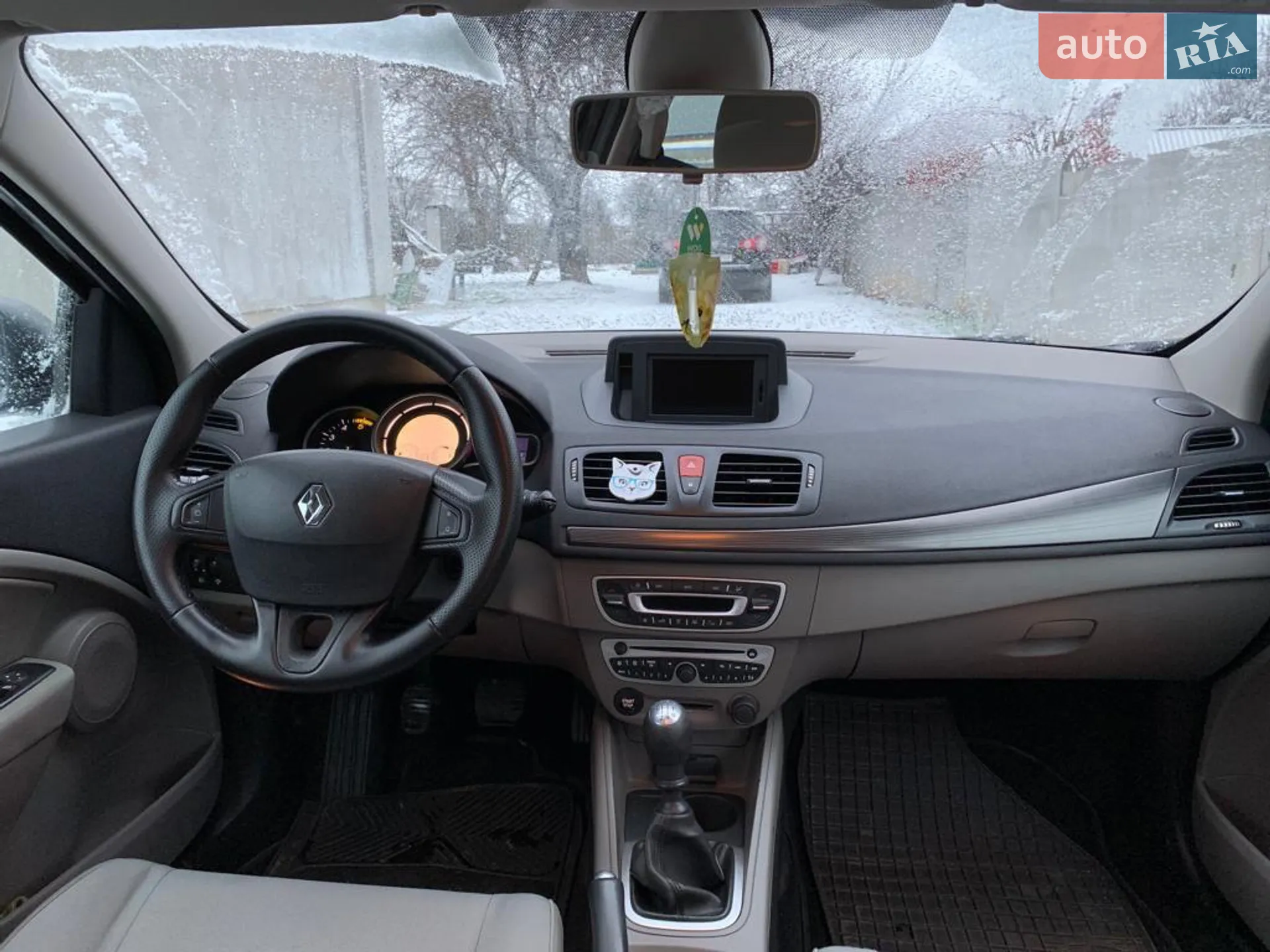 2010 Renault Megane - мініатюра 13