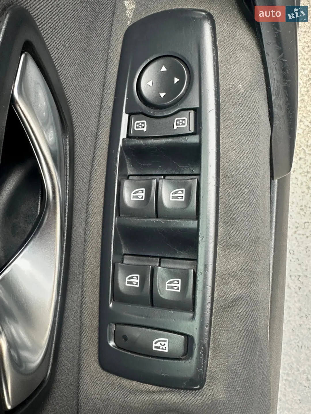 2010 Renault Megane - мініатюра 16