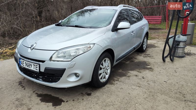 Renault Megane 2011 Renault Megane 2011