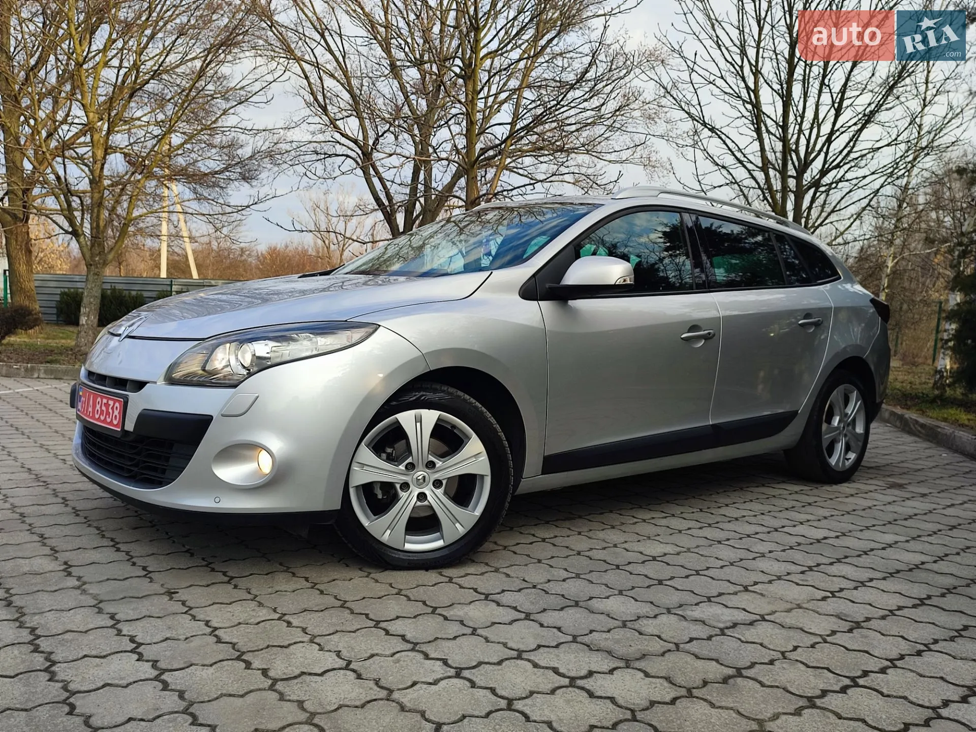 2010 Renault Megane - мініатюра 12