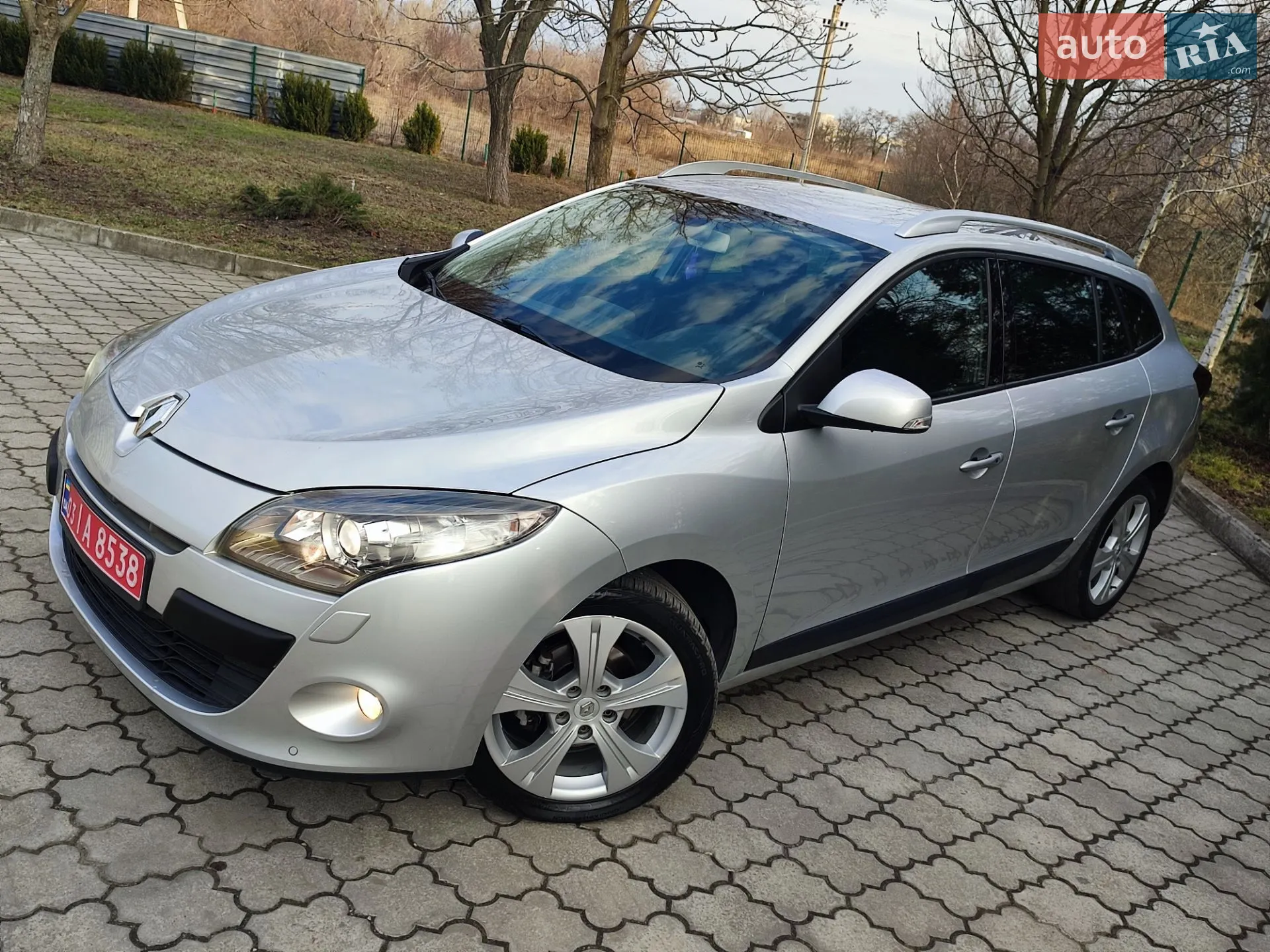 2010 Renault Megane - мініатюра 13