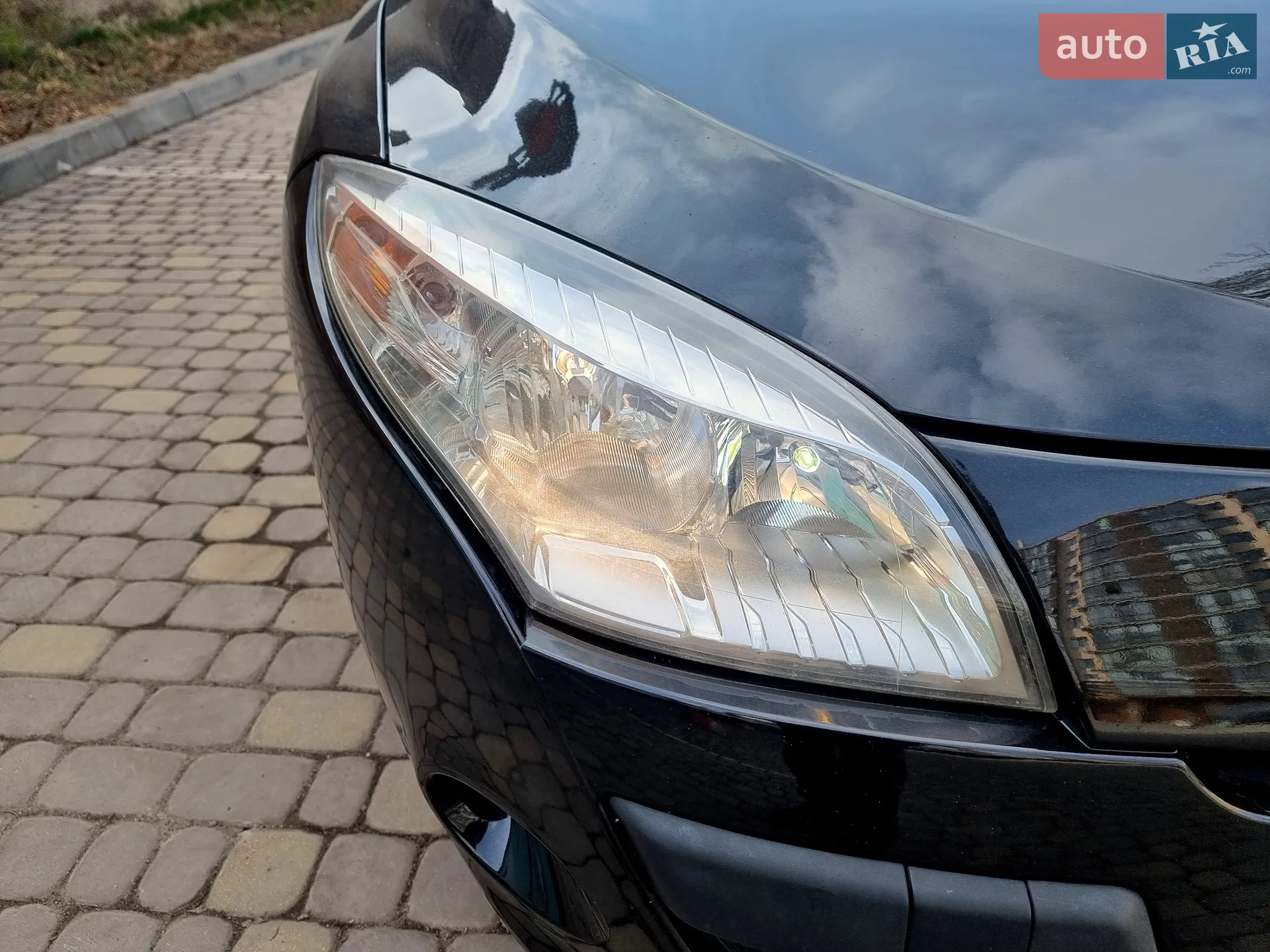 2010 Renault Megane - мініатюра 13