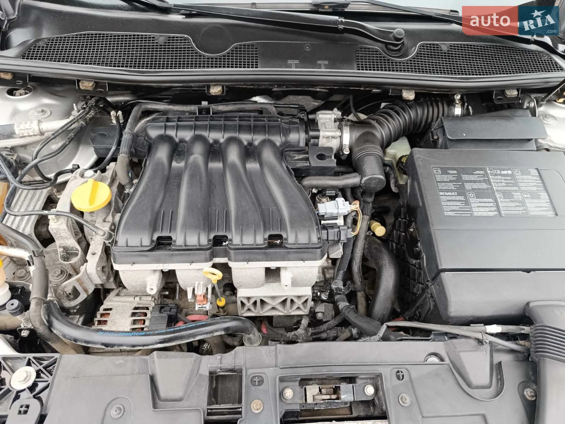 2010 Renault Megane - мініатюра 21