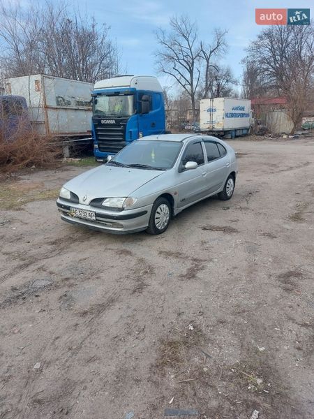 Хэтчбек Renault Megane 1998 в Днепре фото 3 Хэтчбек Renault Megane 1998 в Днепре
