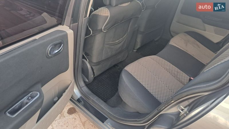 Універсал Renault Megane 2004 в Коростені фото 15 Універсал Renault Megane 2004 в Коростені