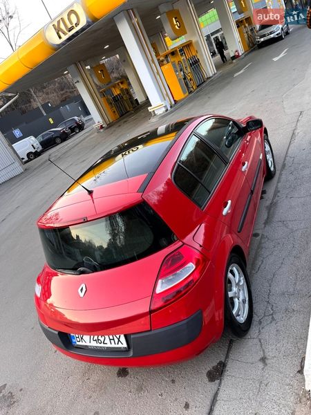 Хэтчбек Renault Megane 2004 в Киеве фото 6 Хэтчбек Renault Megane 2004 в Киеве
