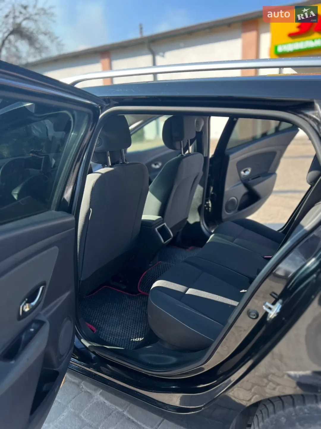 2012 Renault Megane - мініатюра 22