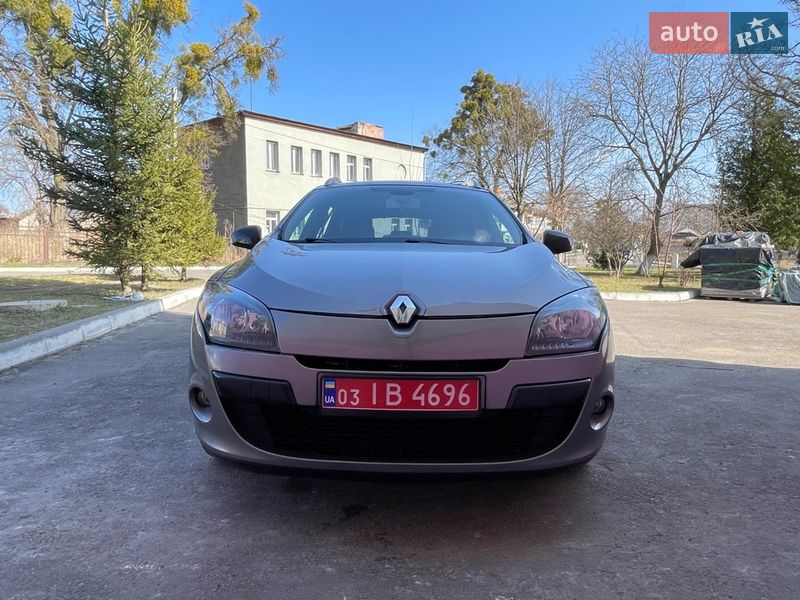 Универсал Renault Megane 2011 в Луцке